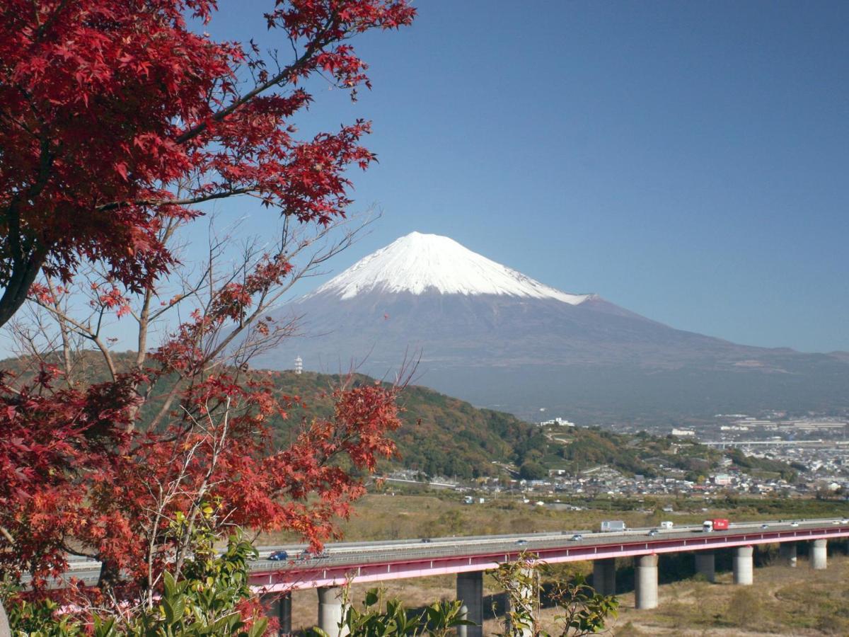 Fuji-Shi Business Hotel Furuiya Ryokan Φούτζι Εξωτερικό φωτογραφία