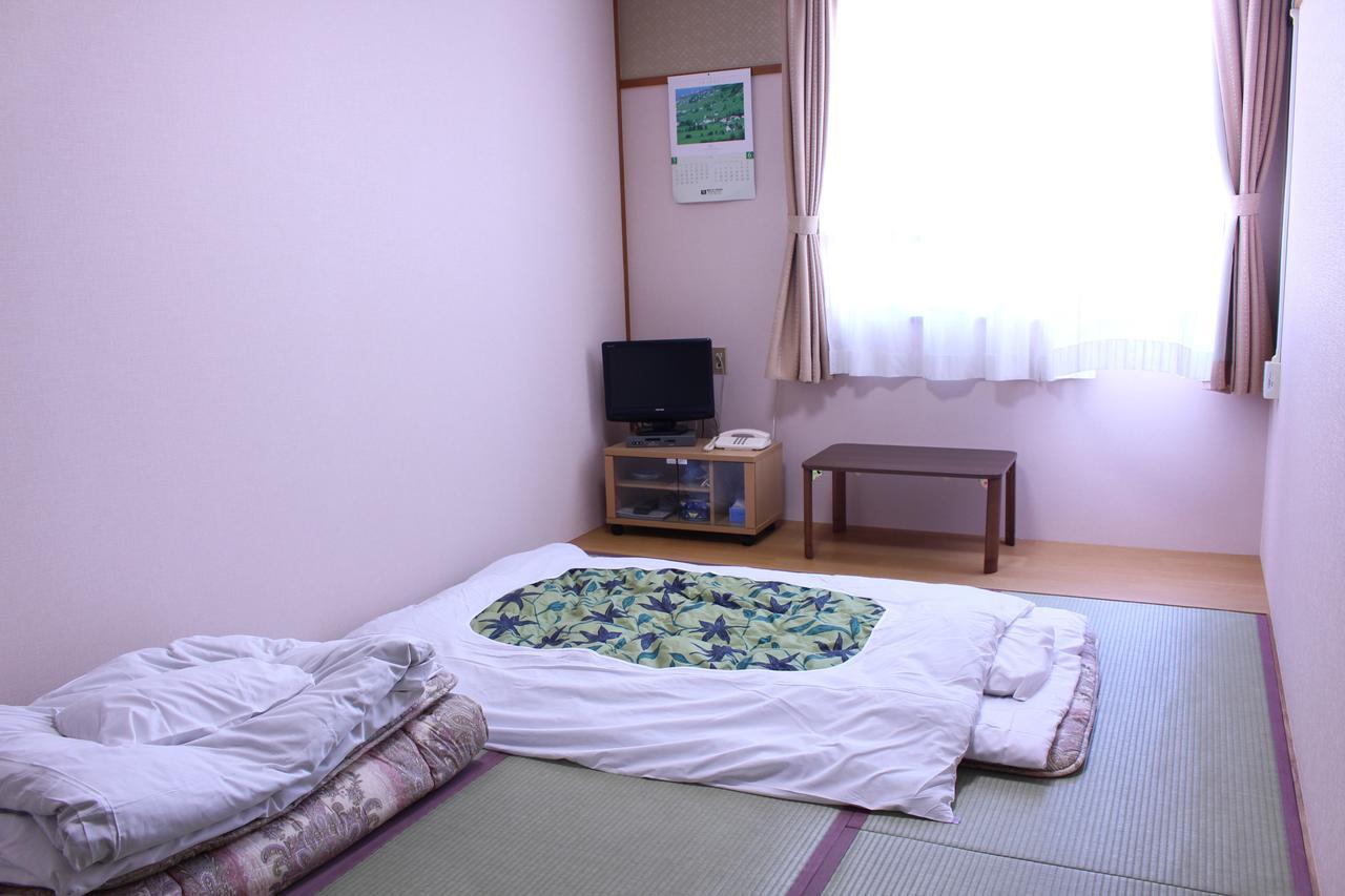 Fuji-Shi Business Hotel Furuiya Ryokan Φούτζι Εξωτερικό φωτογραφία