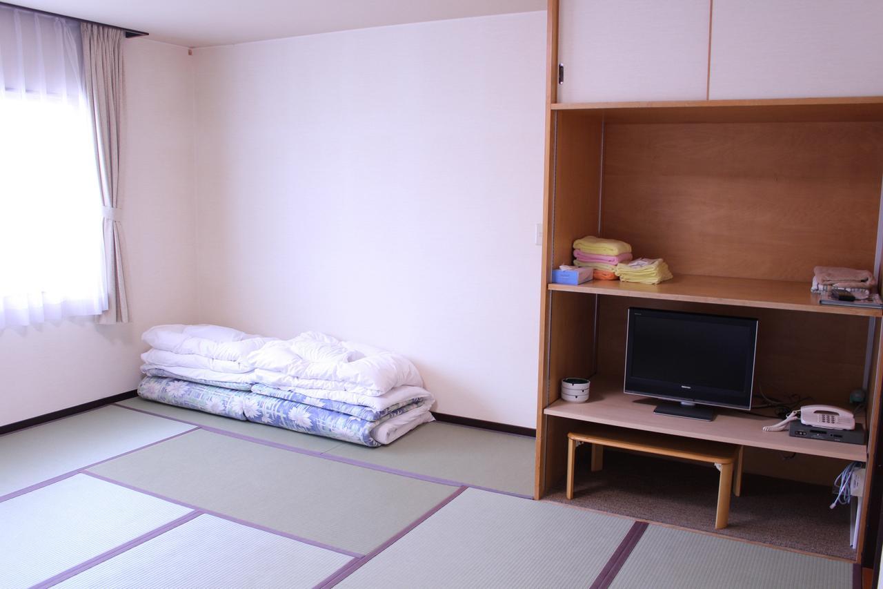 Fuji-Shi Business Hotel Furuiya Ryokan Φούτζι Εξωτερικό φωτογραφία